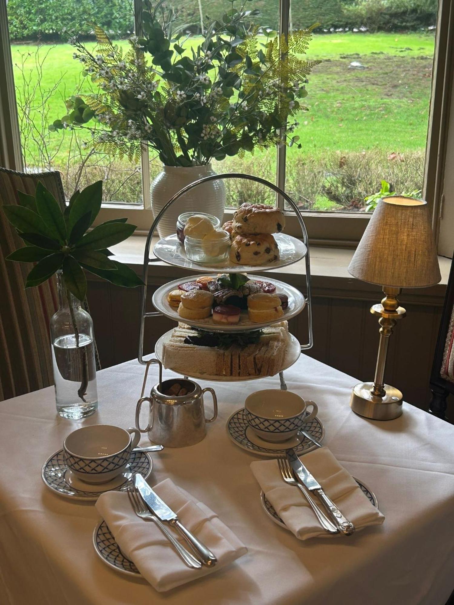 Ravenwood Hall Hotel Bury St. Edmunds Esterno foto